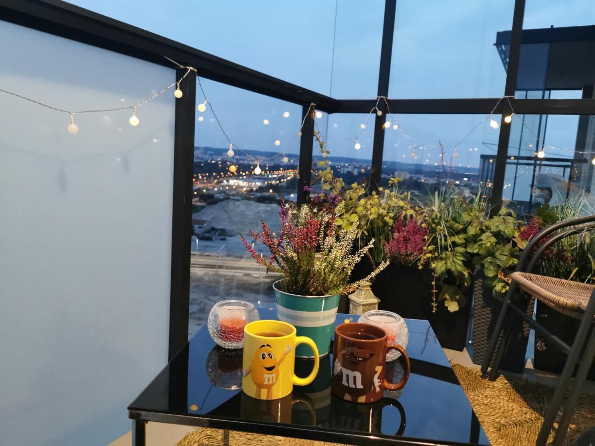 Apartament Przy Bursztynowym Stadionie グダニスク エクステリア 写真